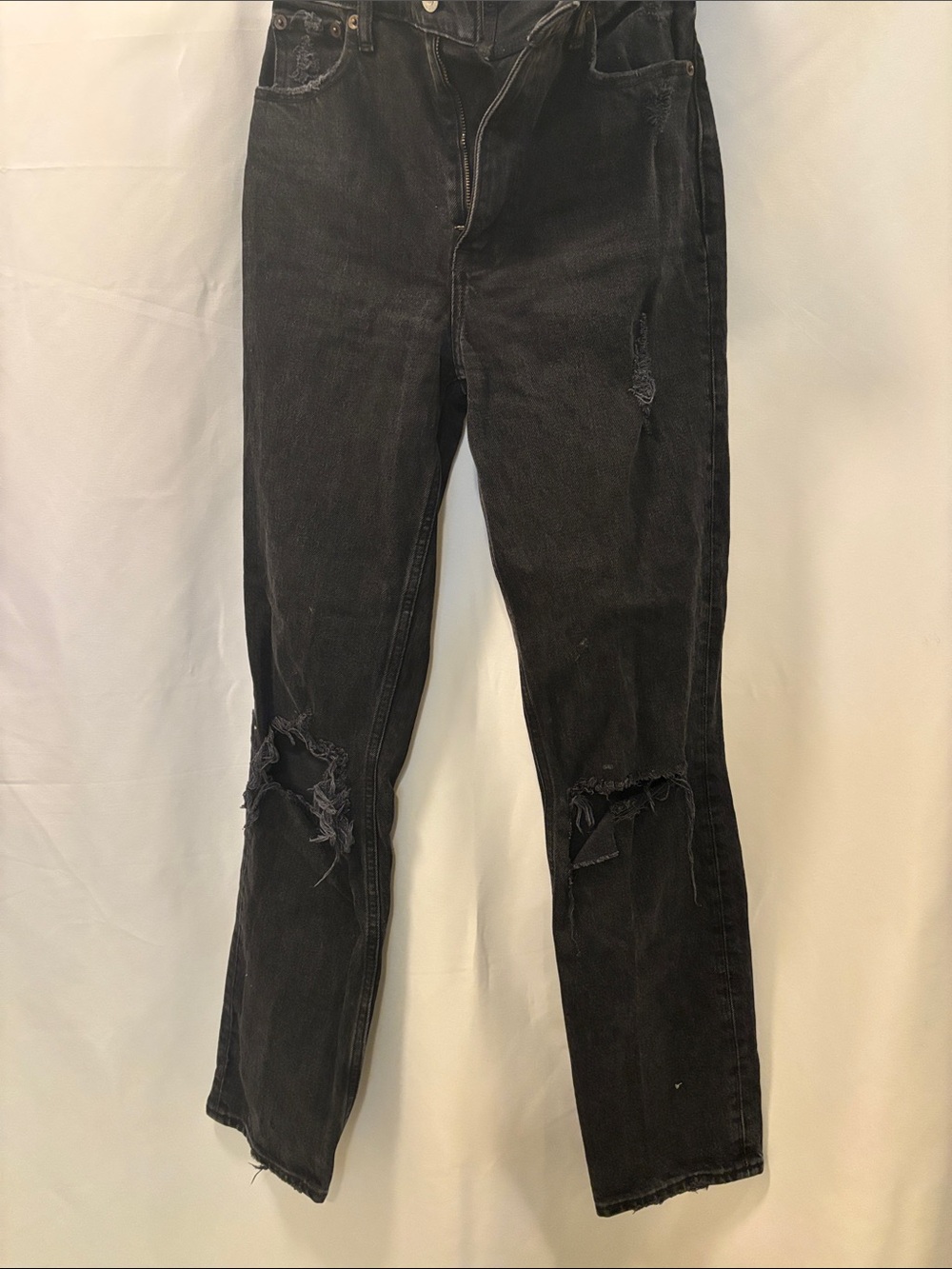 Abercrombie & Fitch Black High-Rise Straight Jeans - 23”